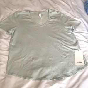 Lulu lemon Love V-neck size 12